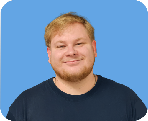 Portretfoto van Steef, lid van de activiteitencommissie.